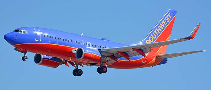 Southwest Boeing 737-7H4 N954WN, Phoenix Sky Harbor, October 7, 2017